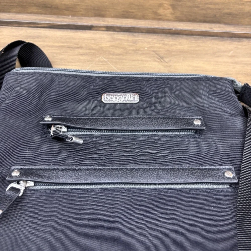 Baggallini messenger bag handbag crossbody Zipper Tote‎